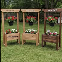 Hand‑made flower hanger with flower pot